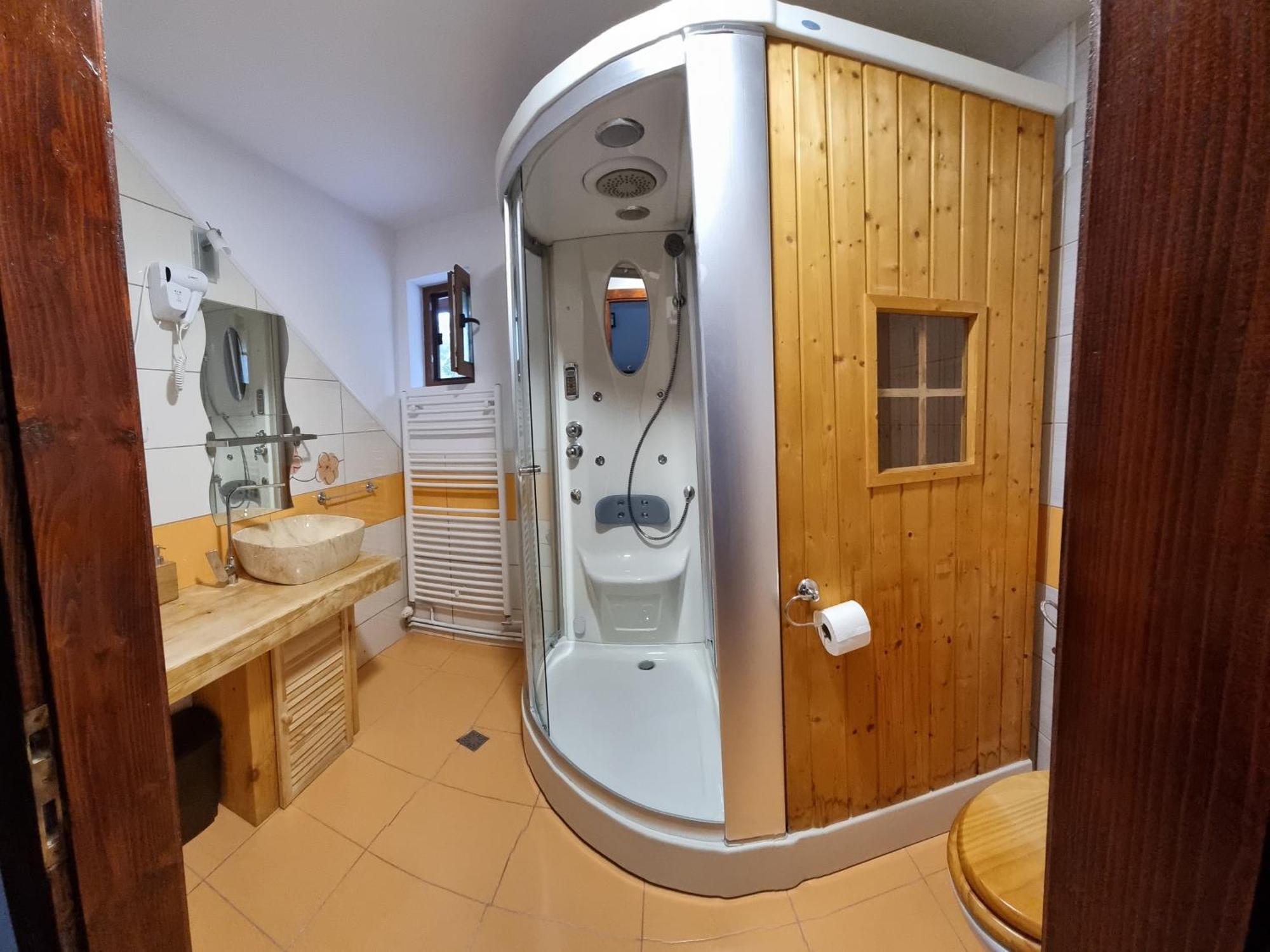 Vila Casa Bunicului Vistisoara Pokoj fotografie